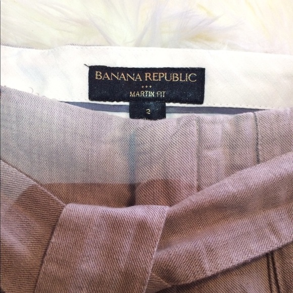 Banana Republic Women's Gray Linen Shorts - Picture 4 of 4